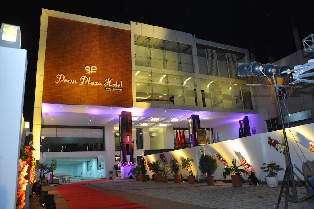 Hotel Prem Plaza Karnāl Exterior foto