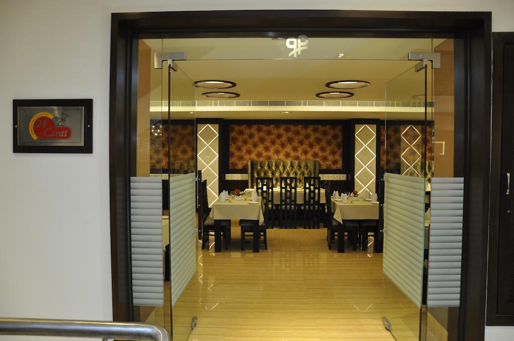 Hotel Prem Plaza Karnāl Exterior foto